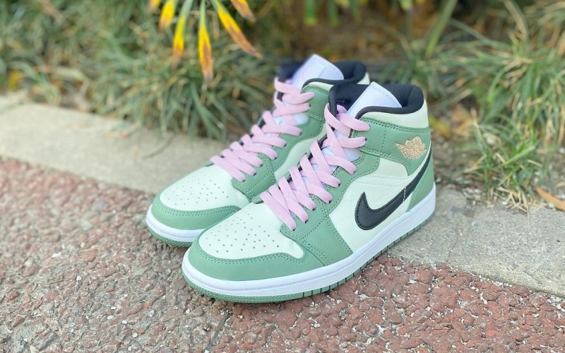 Mẫu Nike Air Jordan 1 Mid Dutch Green