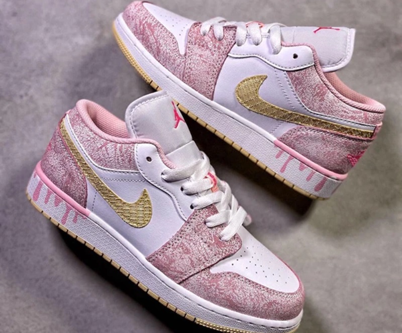 Giày Air Jordan 1 Low GS ‘Strawberry Ice Cream’