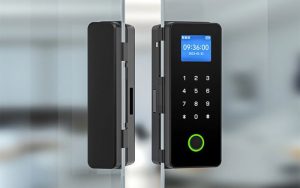 giá thành khóa cửa điện tử