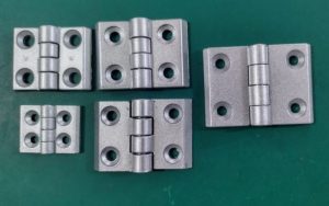 nhóm khóa và bản lề